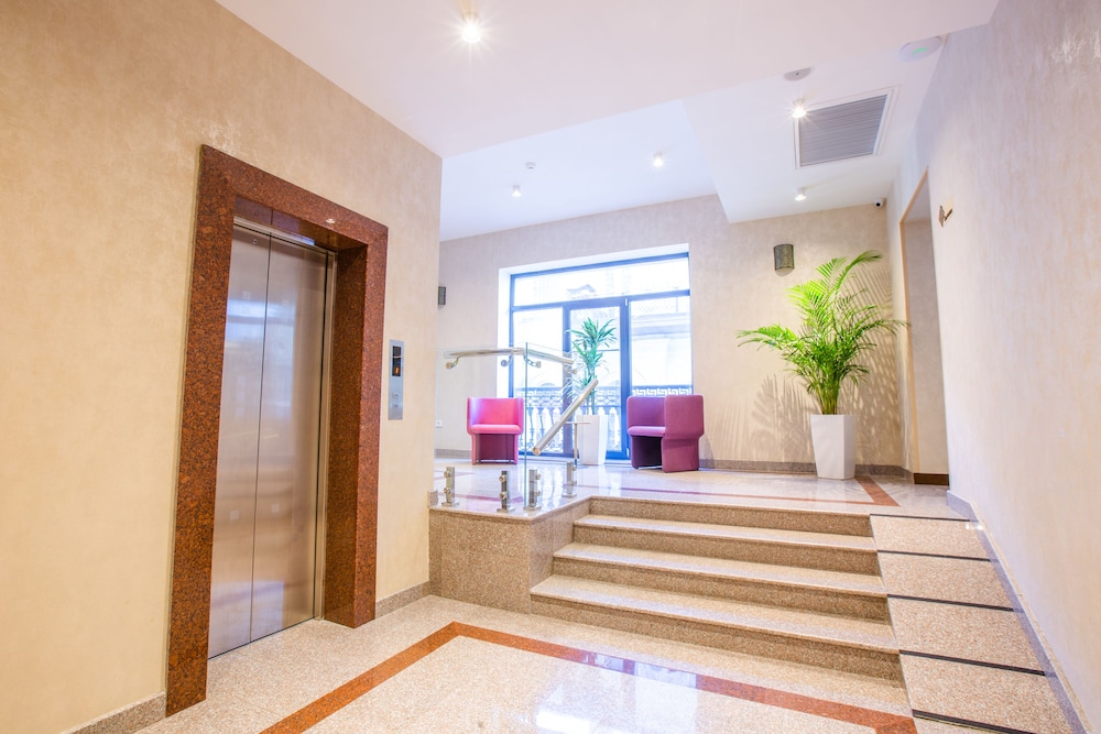 Lobby at City Park Hotel Baku, BAKU