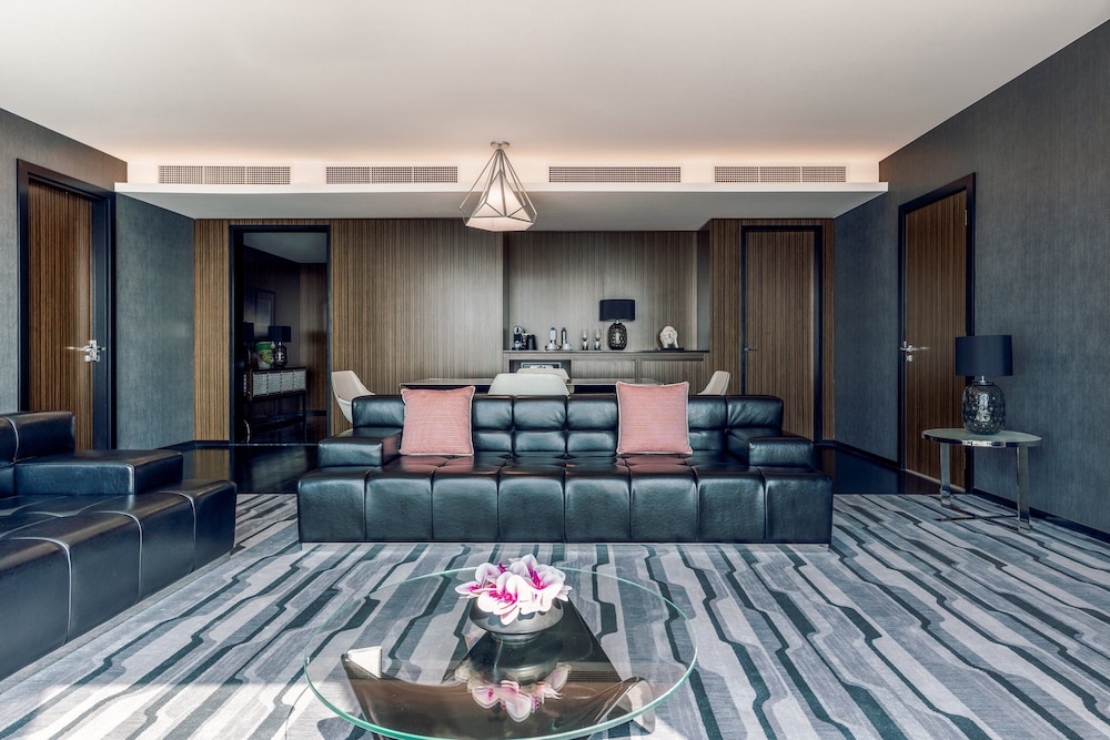 InterContinental Luanda Miramar 8/68