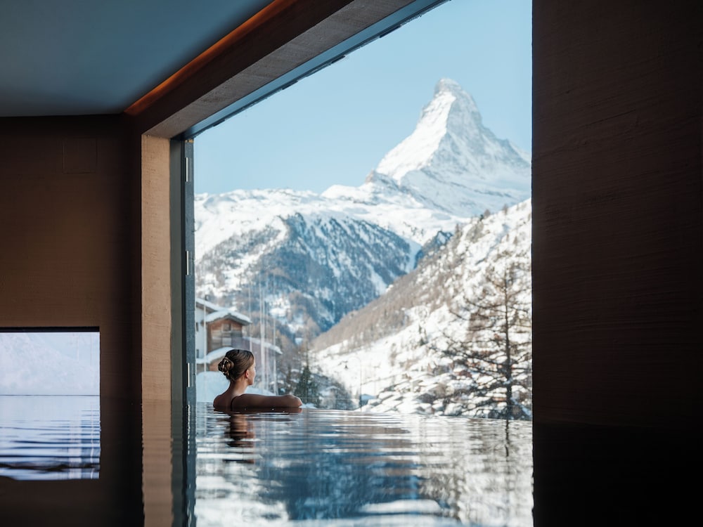 Chalet Hotel Schonegg 25/49
