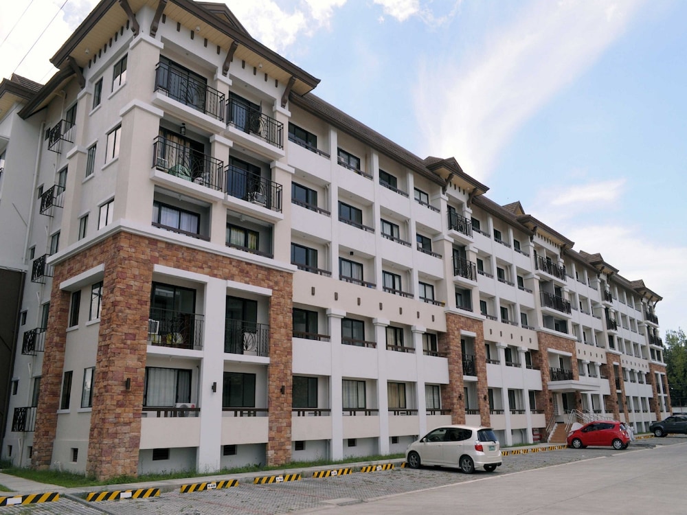 1 Bedroom Deluxe Condo At Apartelle D' Oasis 45/50