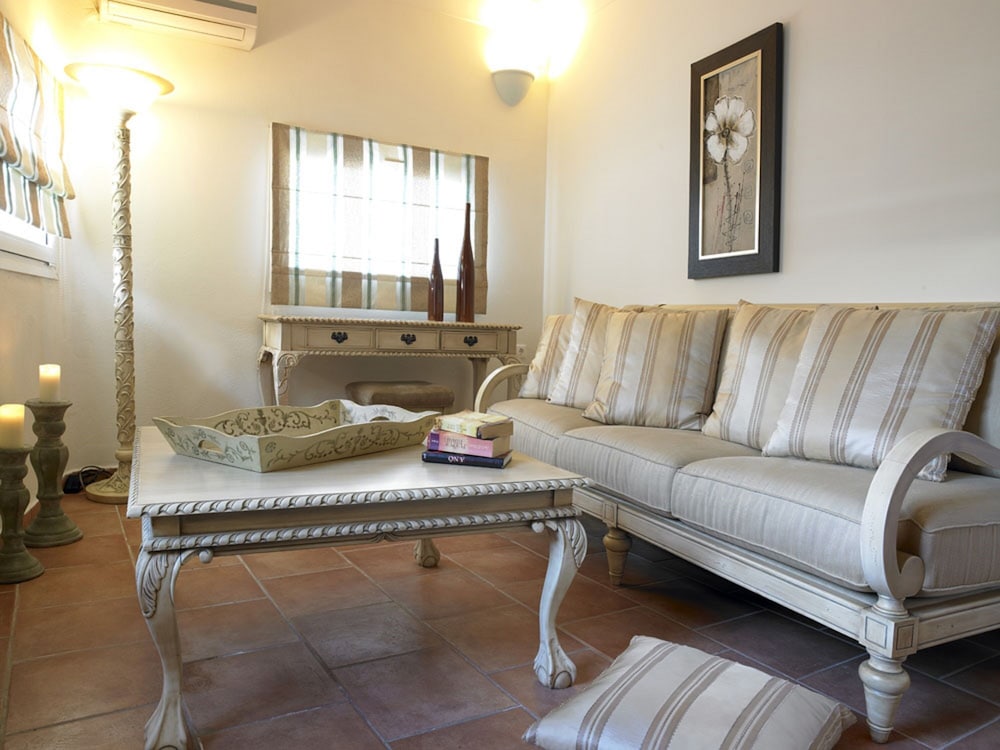 Suites of the Gods Cave Spa Hotel 19/50