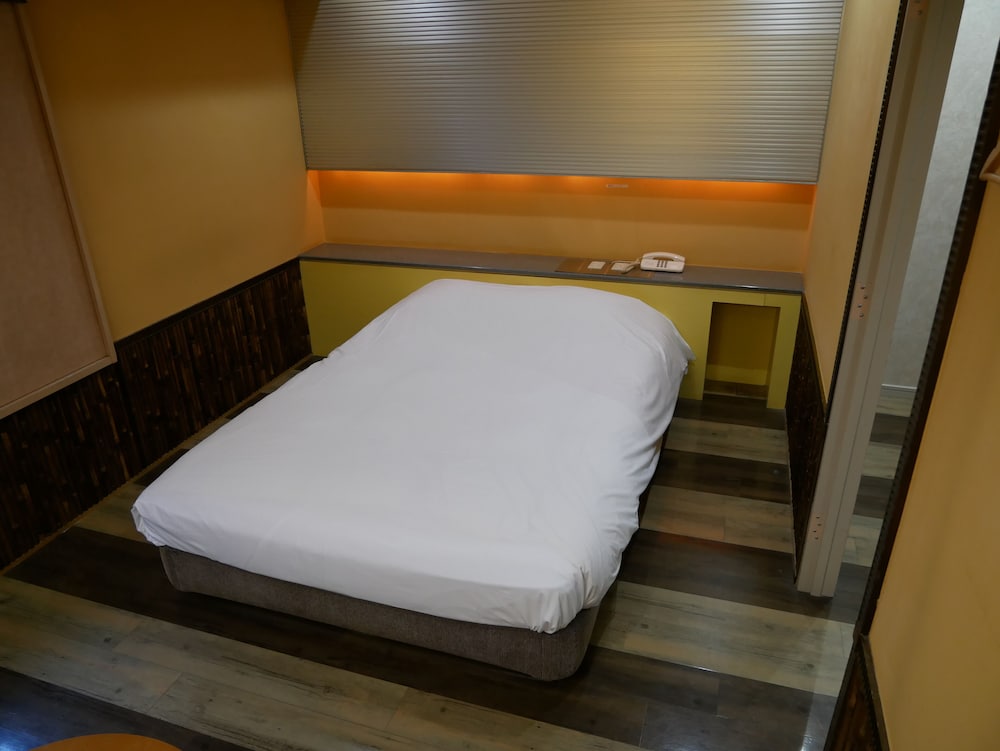 International Hotel Kabukicho 7/18
