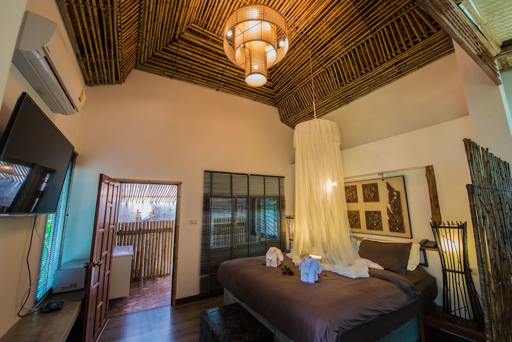 Bora Bora Villa Phuket 23/50