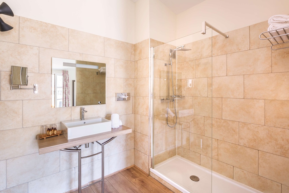 Best Western Le Marquis de La Baume 12/40
