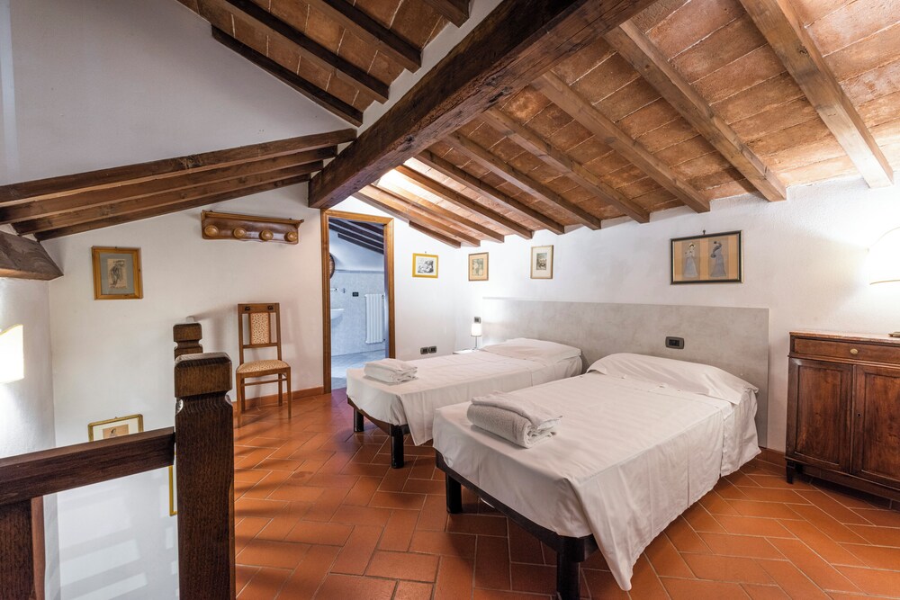 San Frediano House 7/25