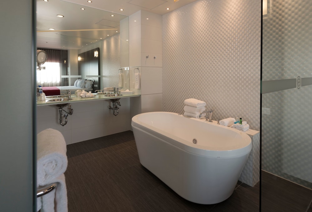 Ramada Encore by Wyndham Puebla 13/34