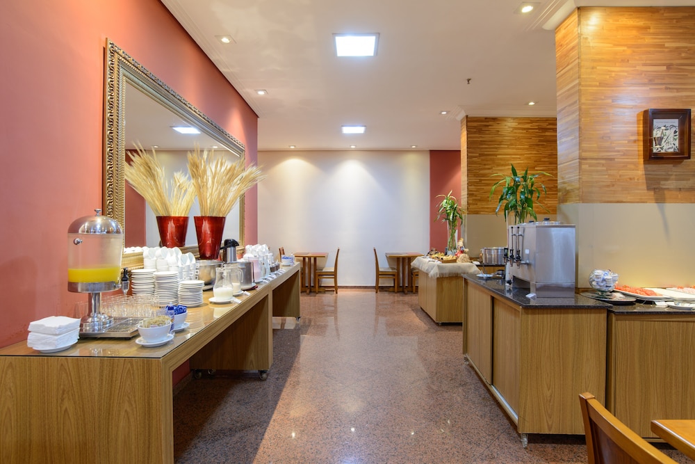 Faro Hotel Sao Jose Dos Campos 38/50