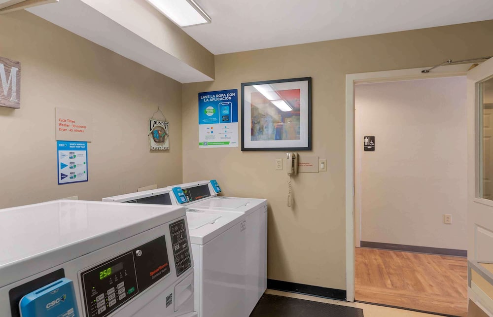 Extended Stay America Suites Newport News Yorktown 53/53