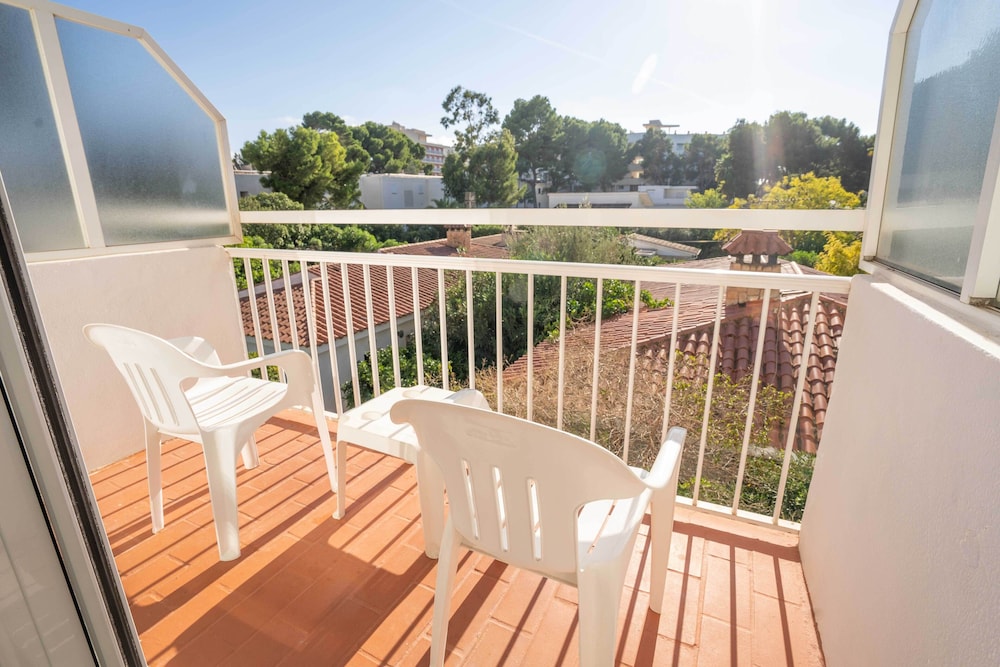 Houm Nets Hotel - Adults Only 56/66