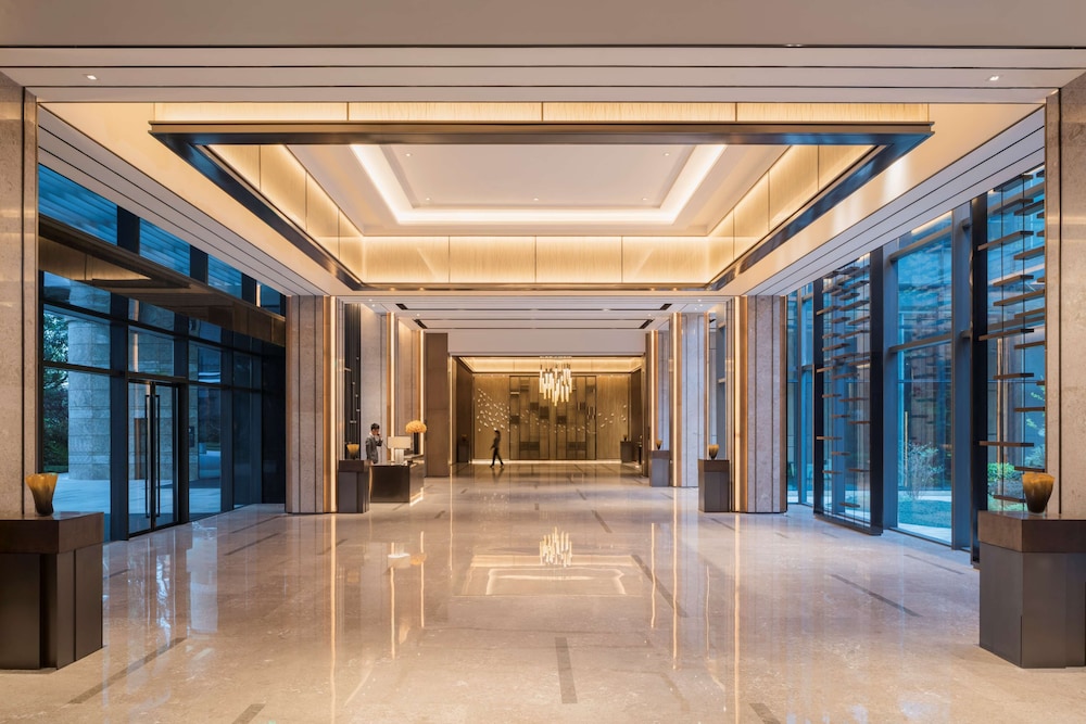 Hyatt Regency Fuzhou Cangshan 8/73