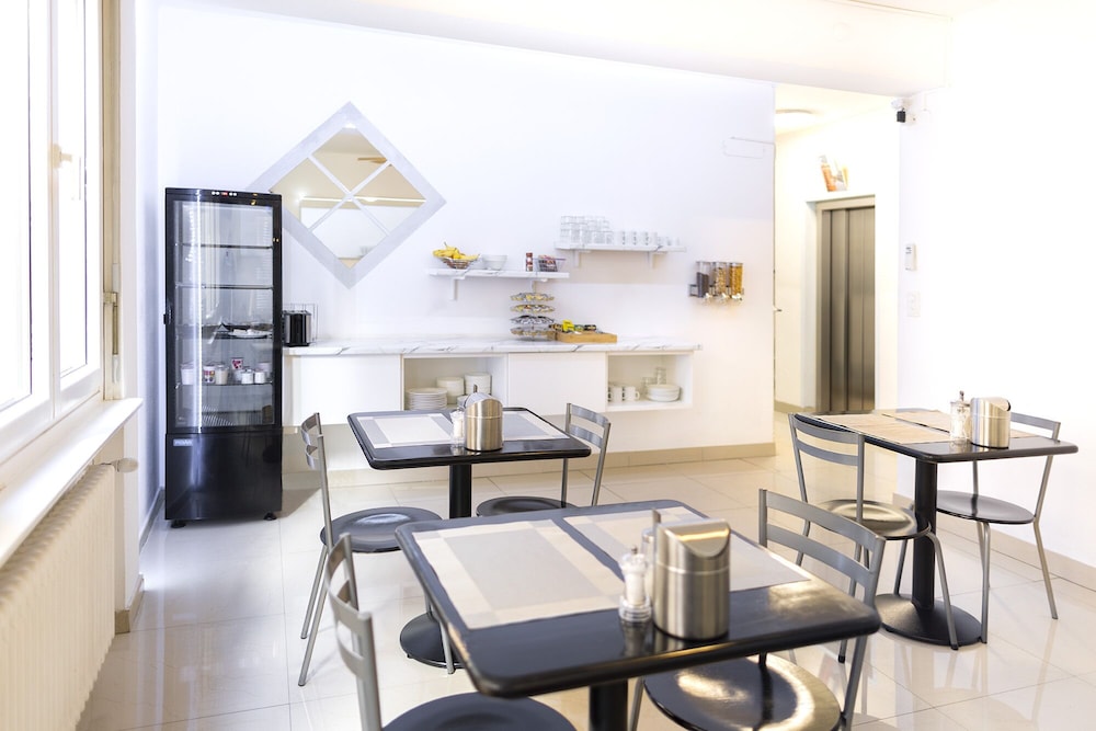Hotel San Carlo 34/46