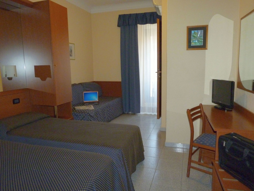 Hotel Aurora 22/38