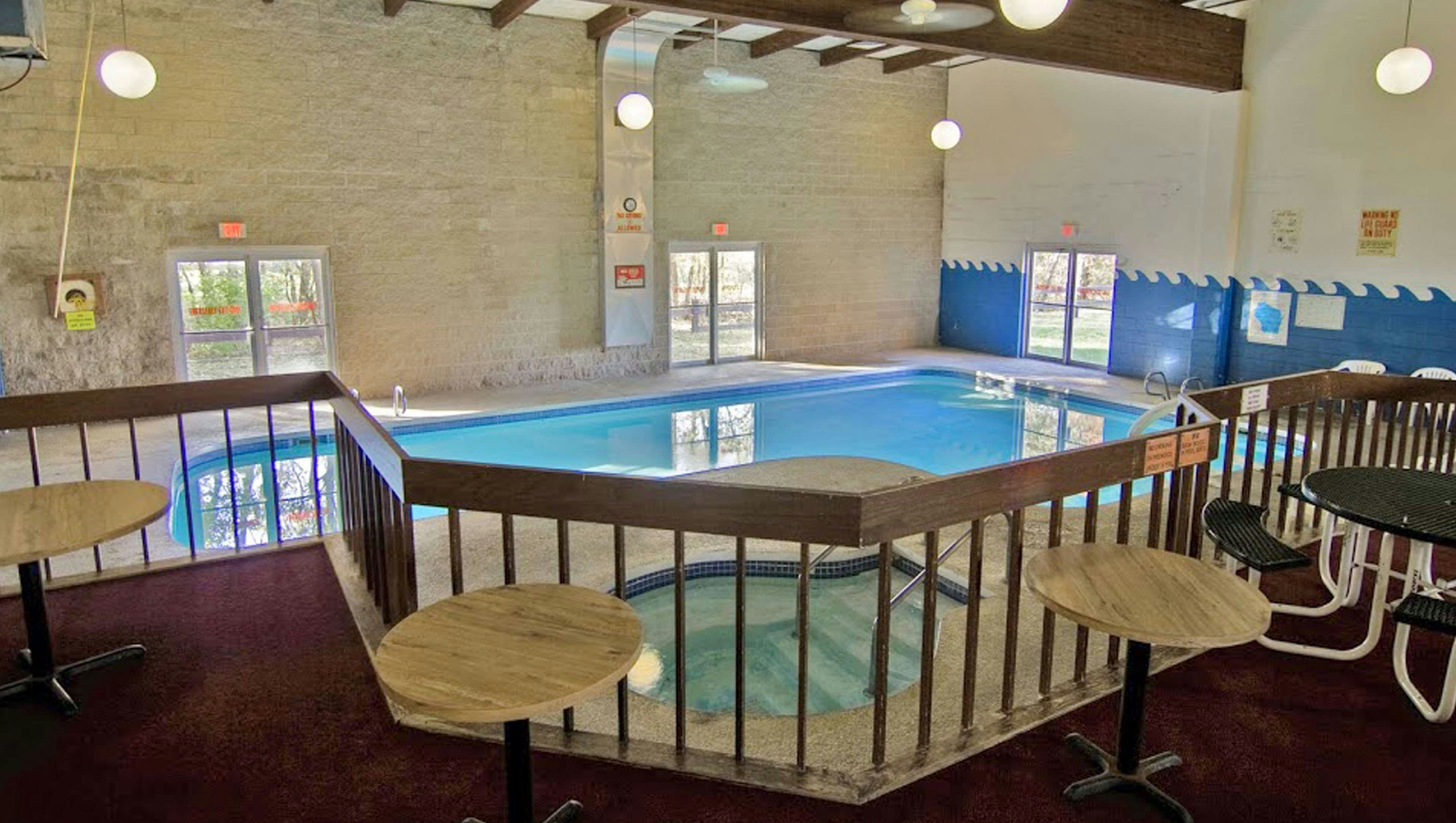 Voyageur Inn and Conference Center 31/58