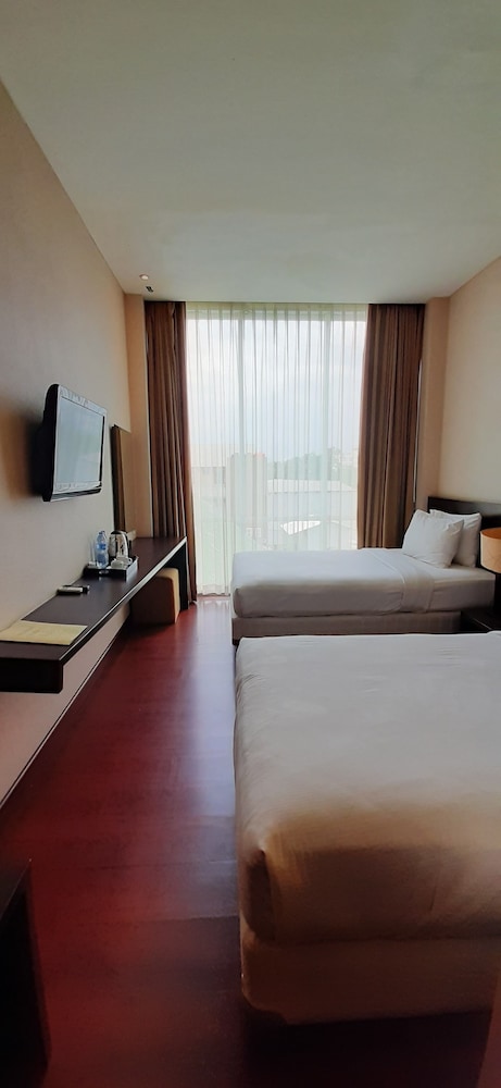 Oasis Siliwangi Sport Hotel 27/48