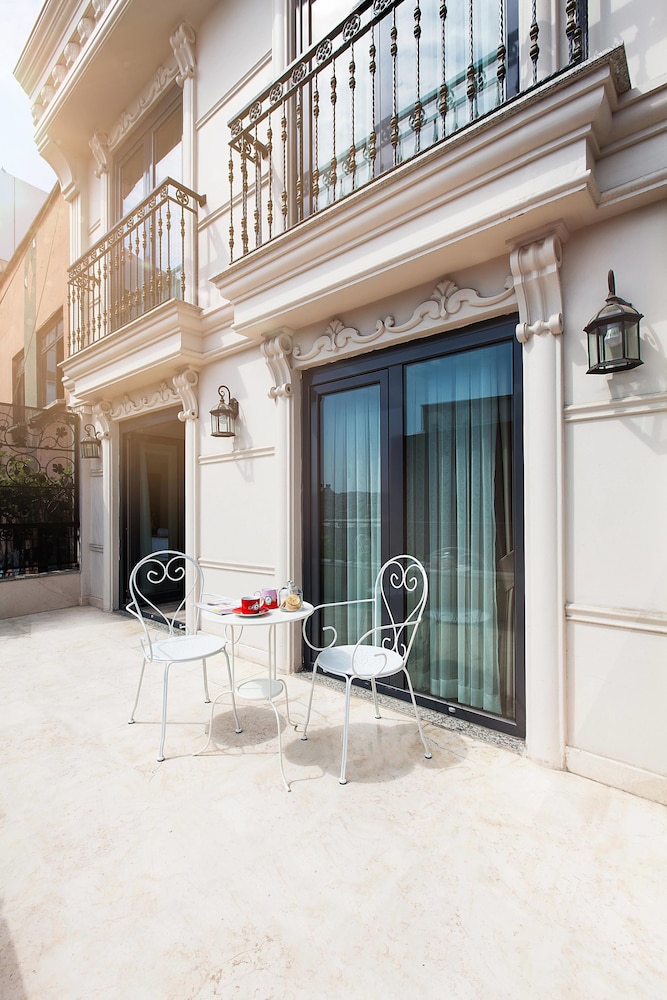 Galata Grace Hotel 50/56