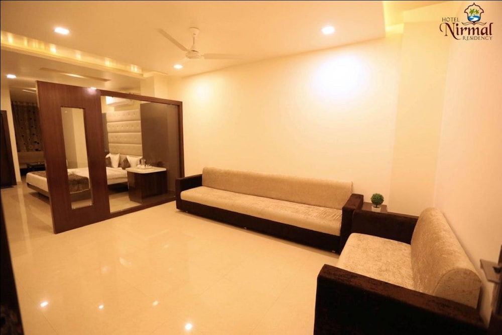 NIRMAL RESIDENCY 38/47