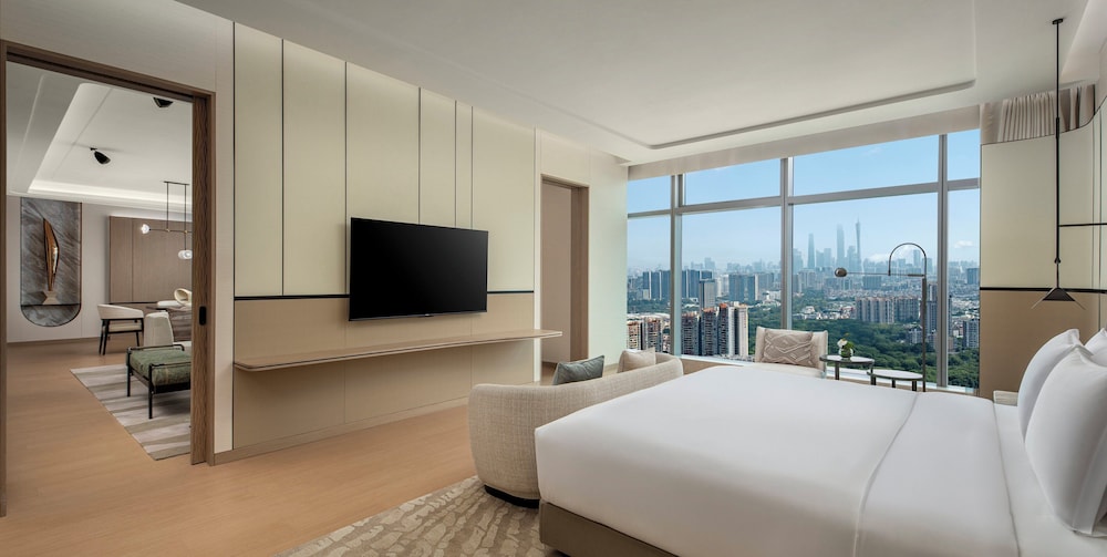 1 Bedroom, Suite, Single Bed, Dining Area