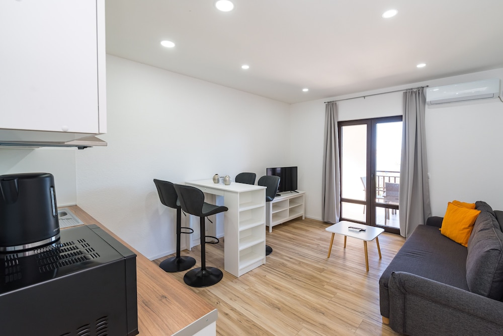 HOTEL VICKO 31/50