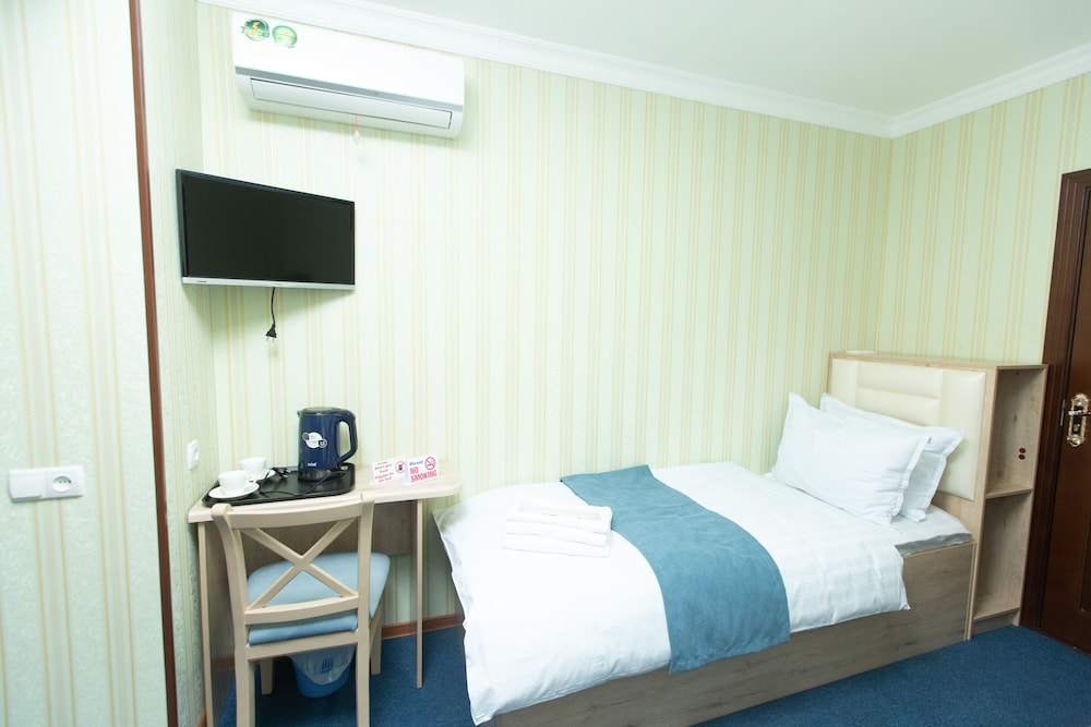 STANDARD, TWIN BEDS