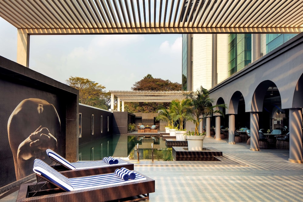 Radisson Blu Atria Bengaluru 43/76