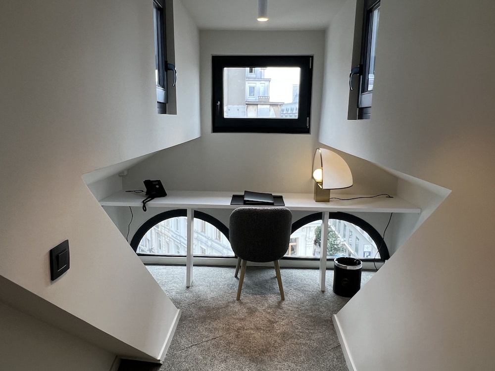 OPO Hotel 25/50