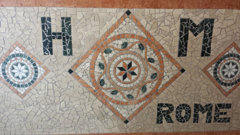 Hotel Mosaic 2/18