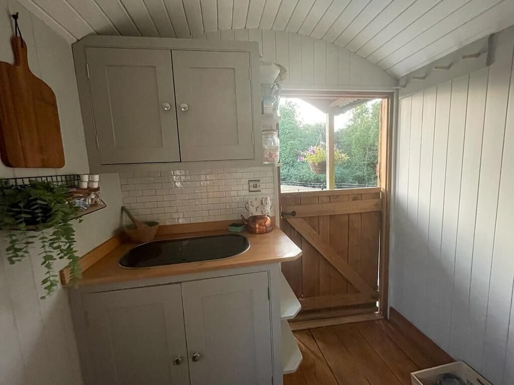 Hillcroft Self Catering 35/50