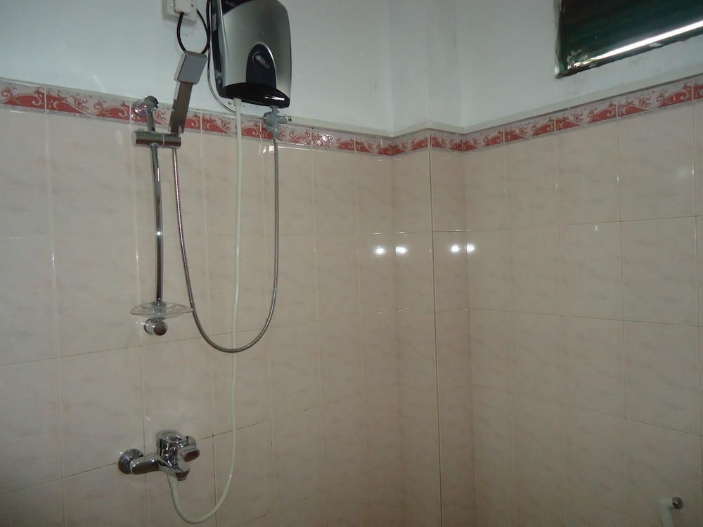 Mahawasala Hotel 43/44