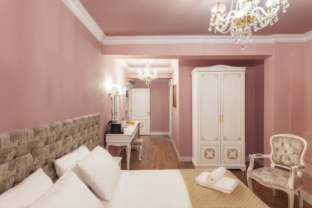 Via Villa Iliotti Rhodos 38/51