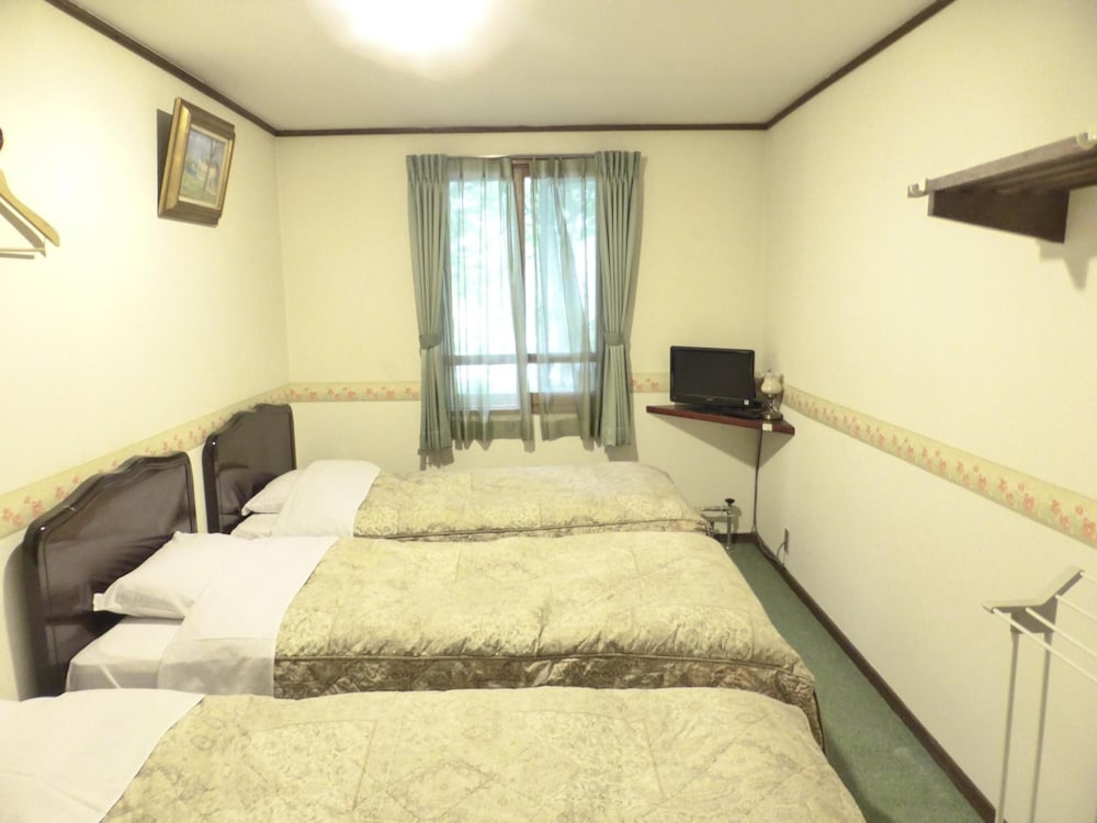 Kurumayama Kogen Guesthouse Urara 3/33