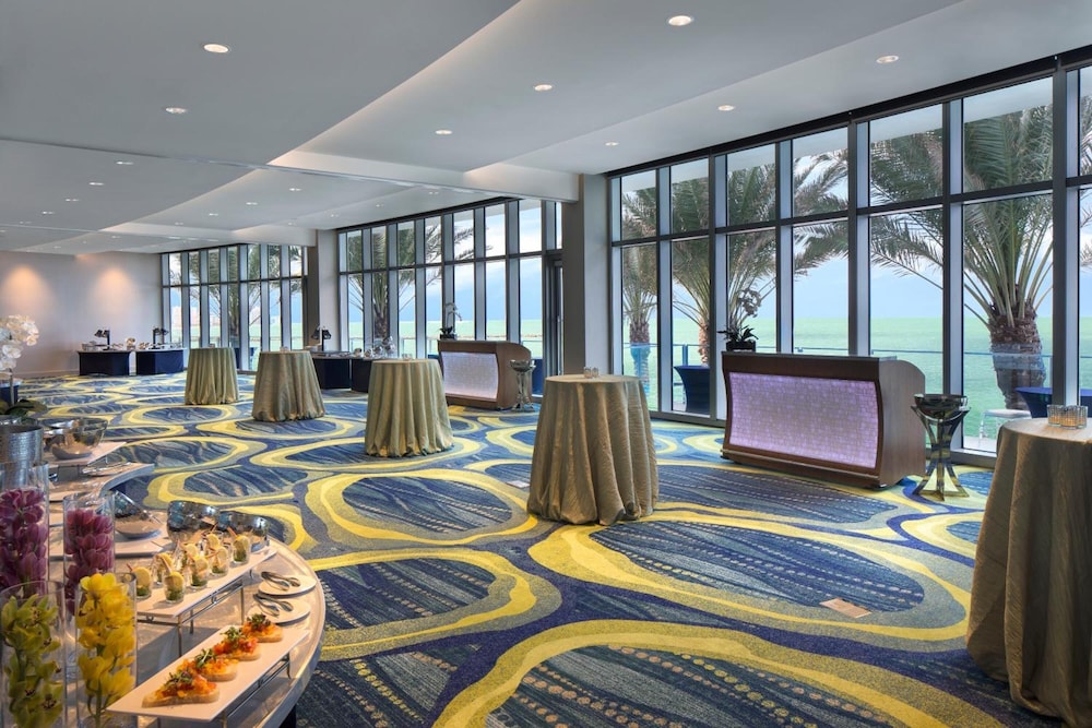 Opal Sands Resort 35/46