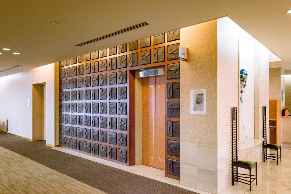 Kokura Recent Hotel 9/57