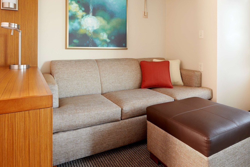 Hyatt Place Indianapolis / Fishers 48/69