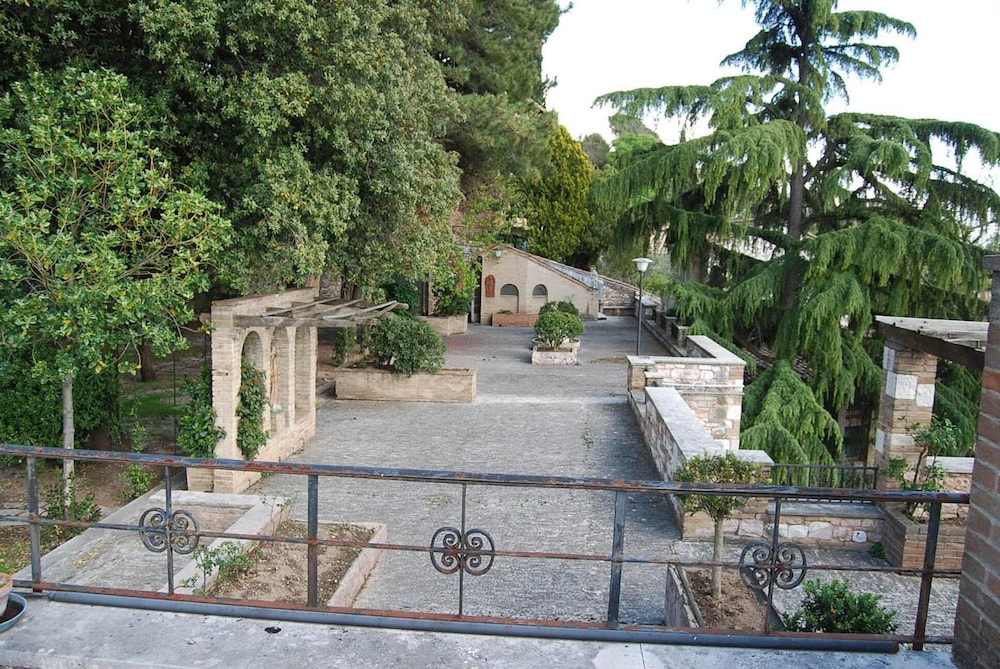 Cittadella Ospitalità 48/58