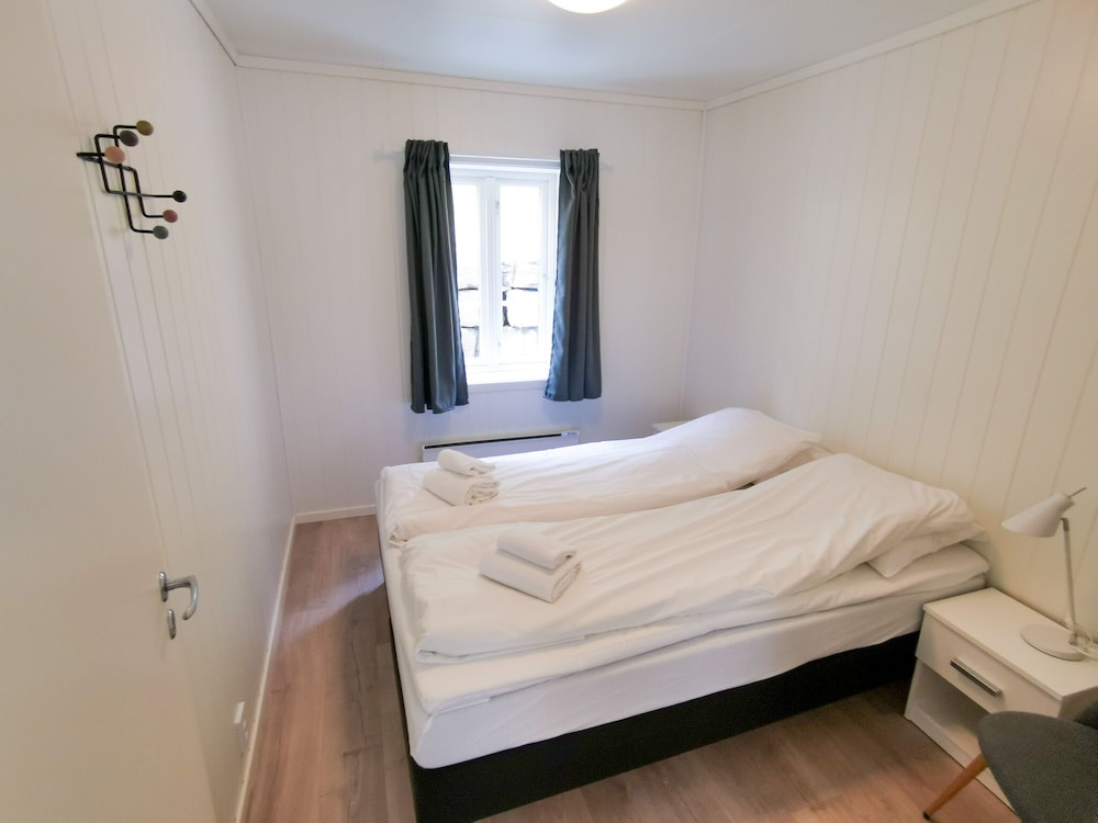 Suite, 2 Queen and Twin Beds