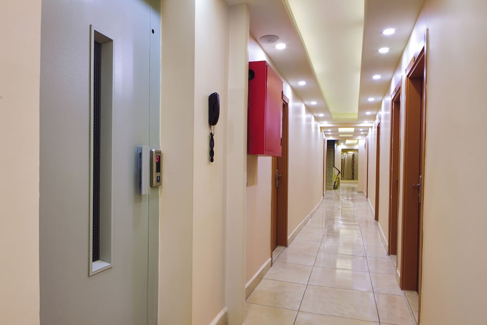 Ulubat Castle Hotel 44/61