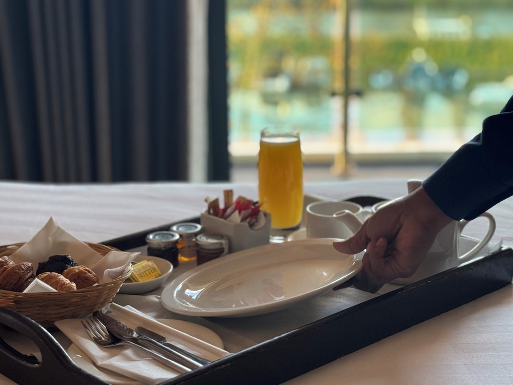 Crowne Plaza London - Kingston 34/50