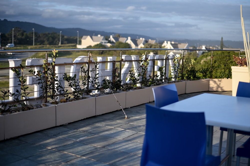 Views Boutique Hotel Spa 62/70
