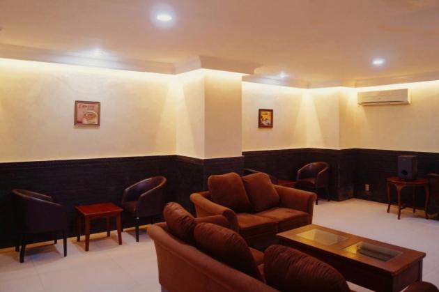 SULTHAN HOTEL INTERNATIONAL 37/54