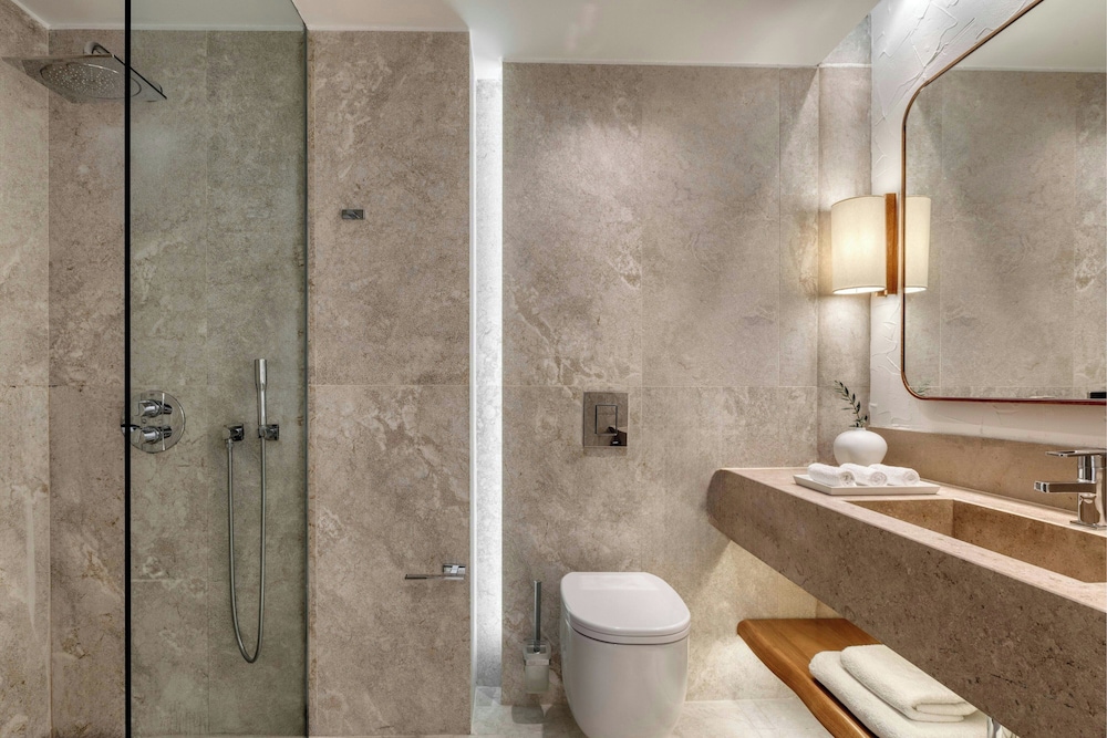 Patmos Aktis Suites And Spa 85/86