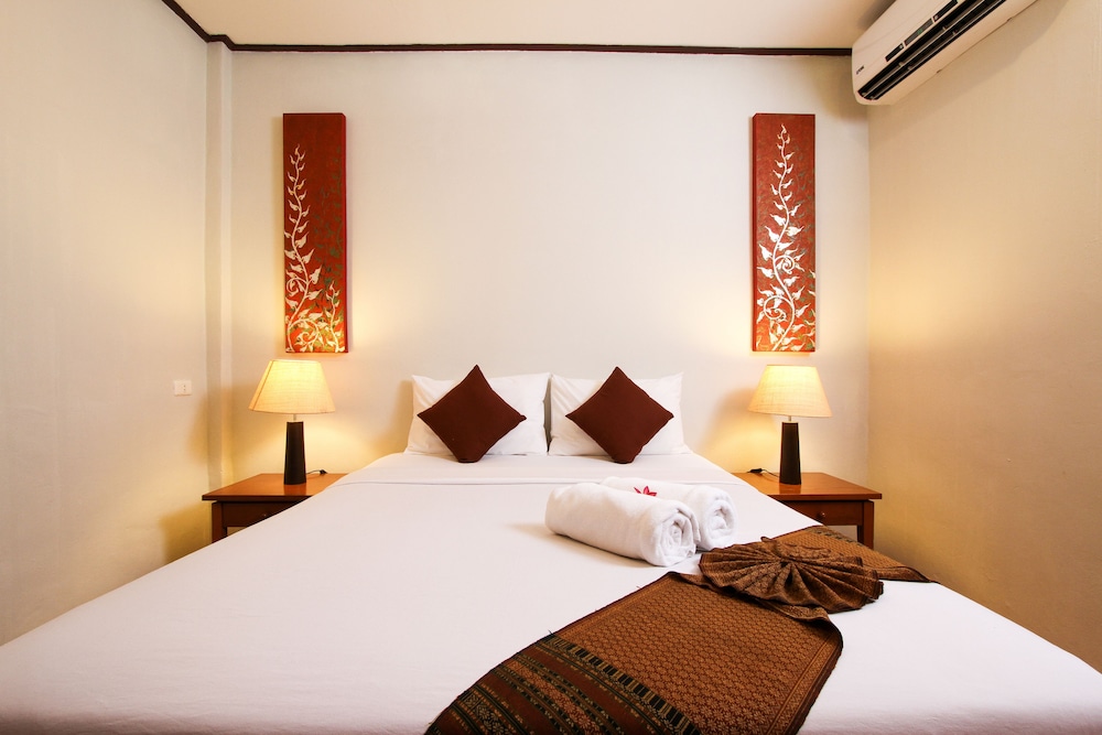 Eden Resort & Villas 7/29