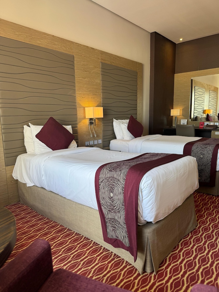 غرفة سوبيريور بسريرين منفصلين، Ramada Resort by Wyndham Manama Seef 6/10