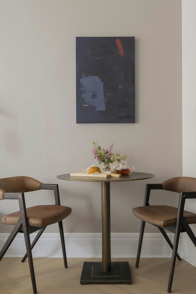 Flatiron Hotel 45/62
