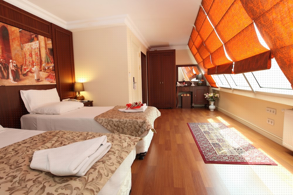 Sirkeci Park Hotel 18/68