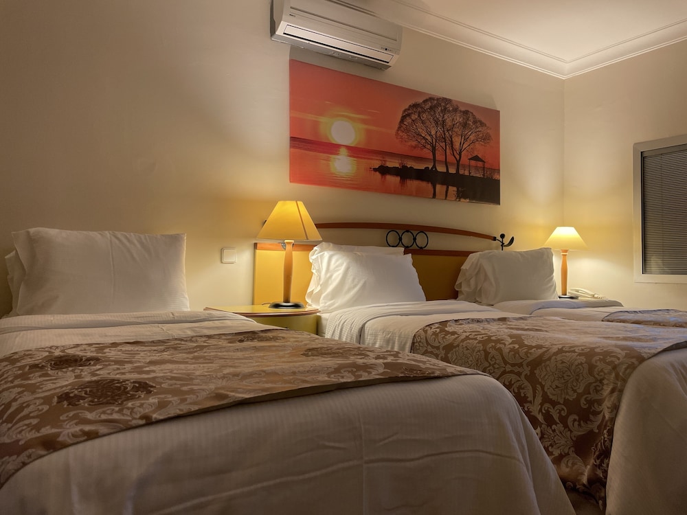 Roseira Beach Resort 12/43