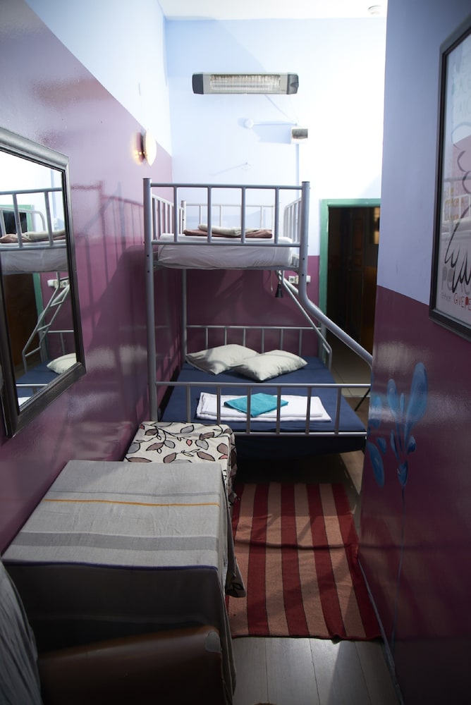 Chilloutlya Hostel&Bar 25/46