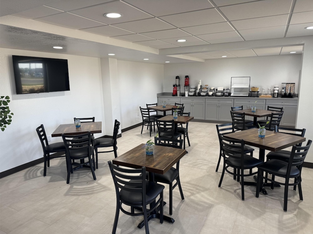 SureStay Studio by Best Western Gonzales 22/28