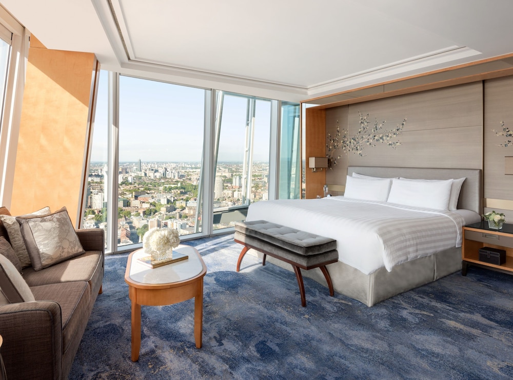 Shangri-La The Shard London 11/69