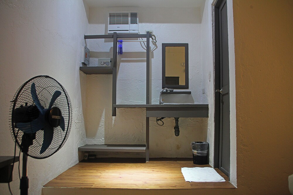 The Lazy Dog Bed And Breakfast 32/60