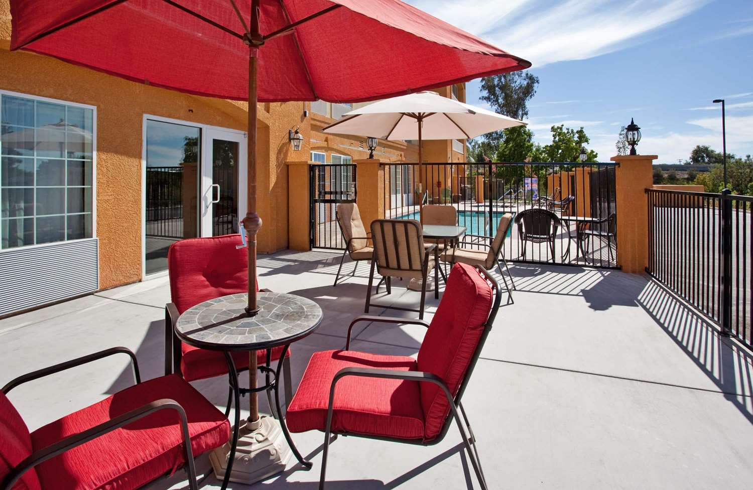 La Quinta Inn & Suites by Wyndham Fowler 46/61